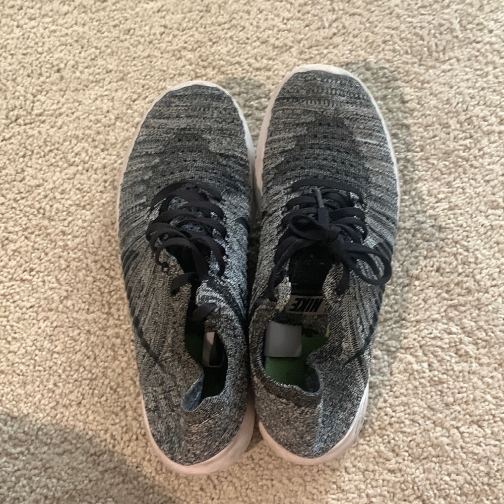 Nike Free Flyknit
